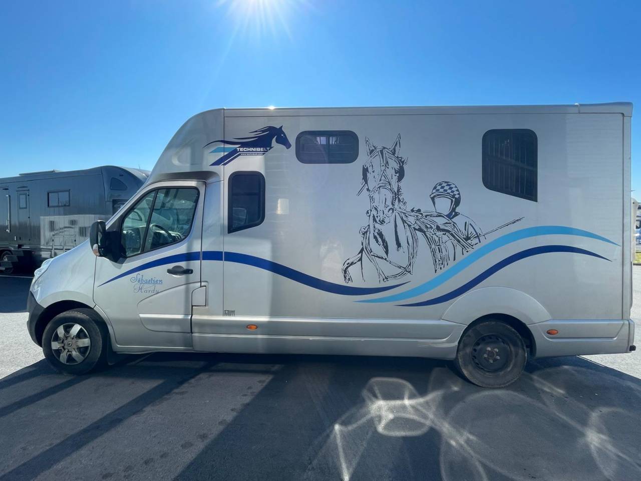 Furgoneta para caballos MTM  2018 De segunda mano