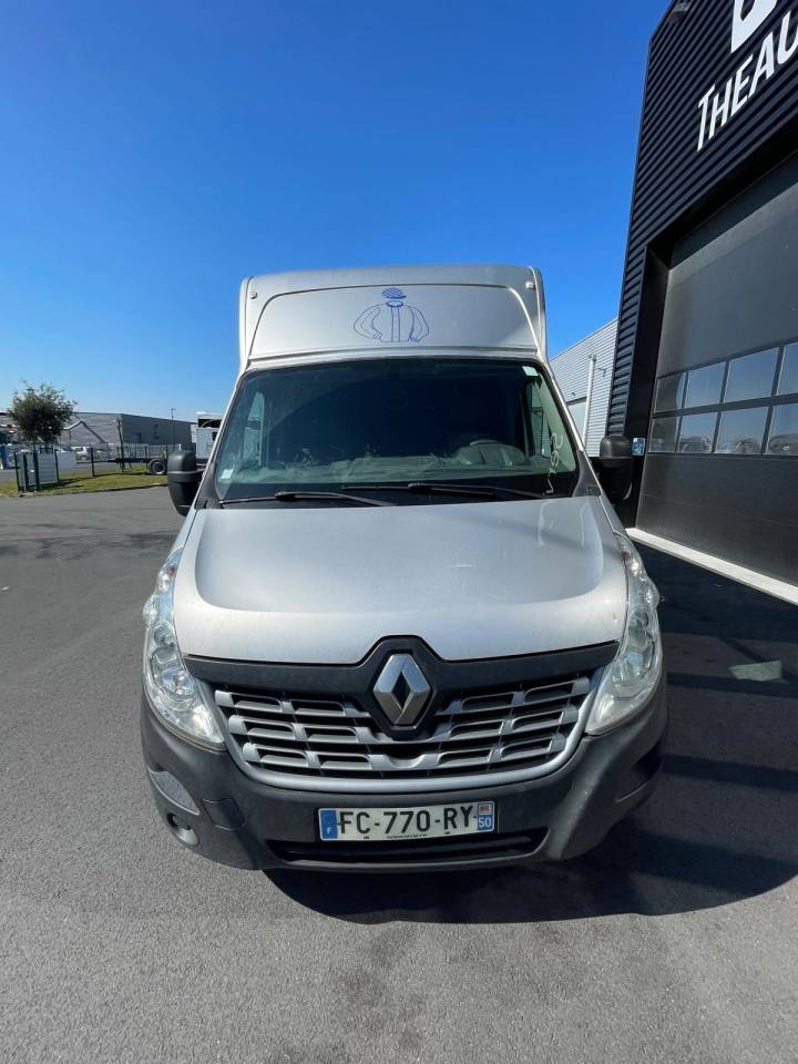 Furgoneta para caballos MTM  2018 De segunda mano