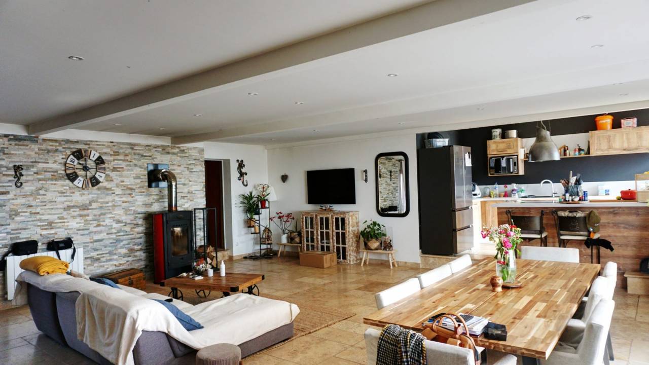 Albergue ecuestre En venta Ni&egrave;vre