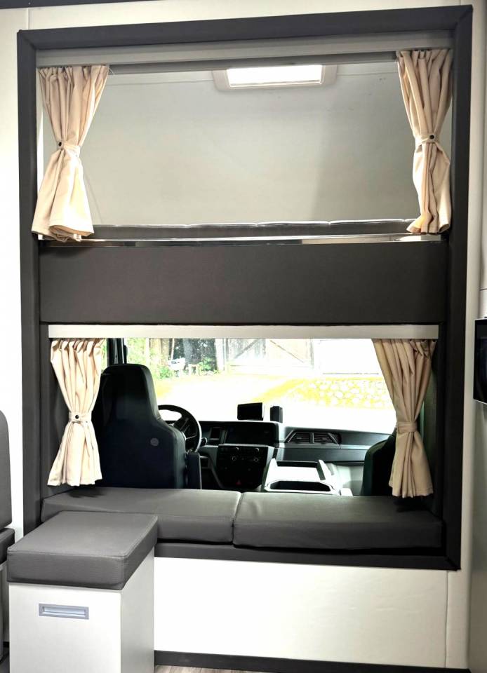 Camión para caballos Man MAN 0 Nuevo