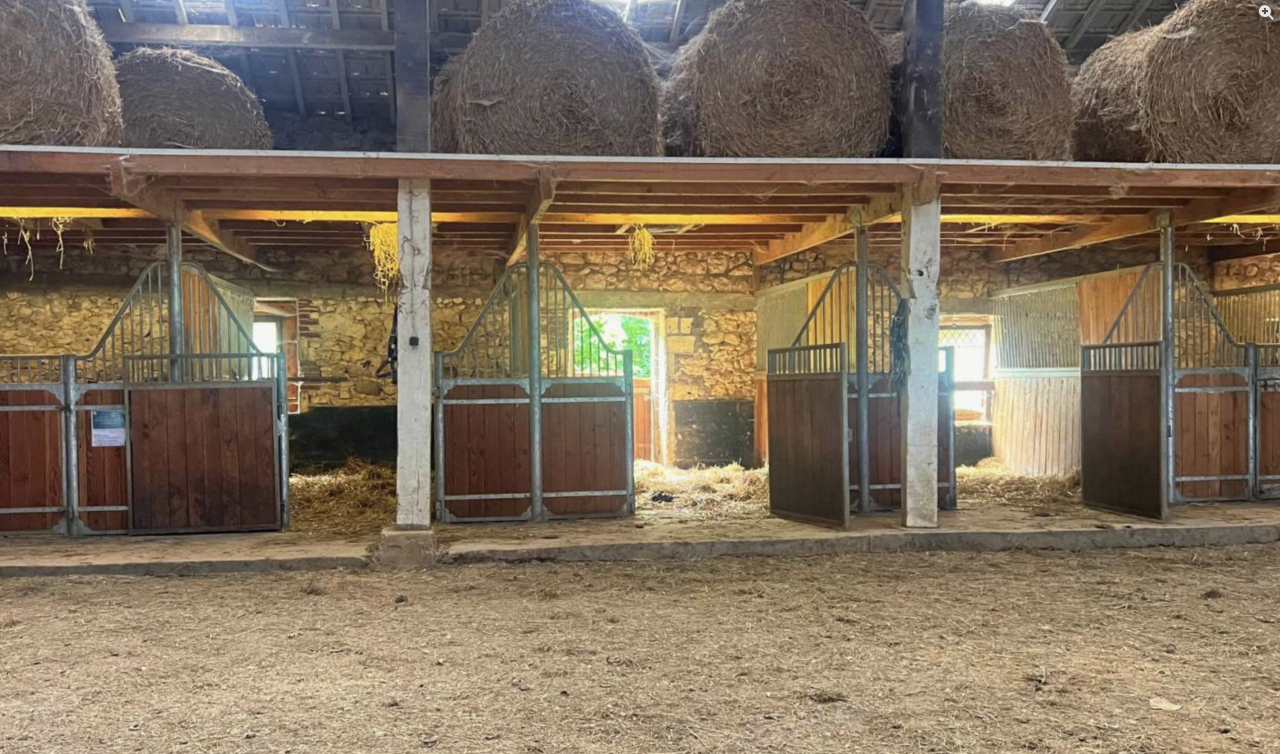Propiedad ecuestre En venta Lot y Garona