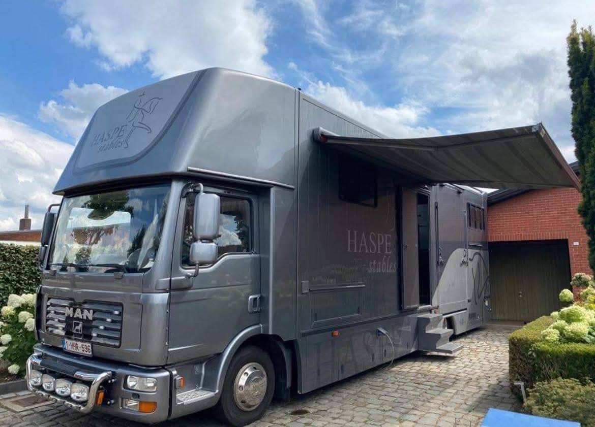 Camión para caballos Man  2007 De segunda mano
