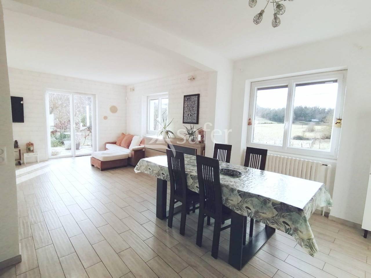 Explotación agrícola En venta Ain