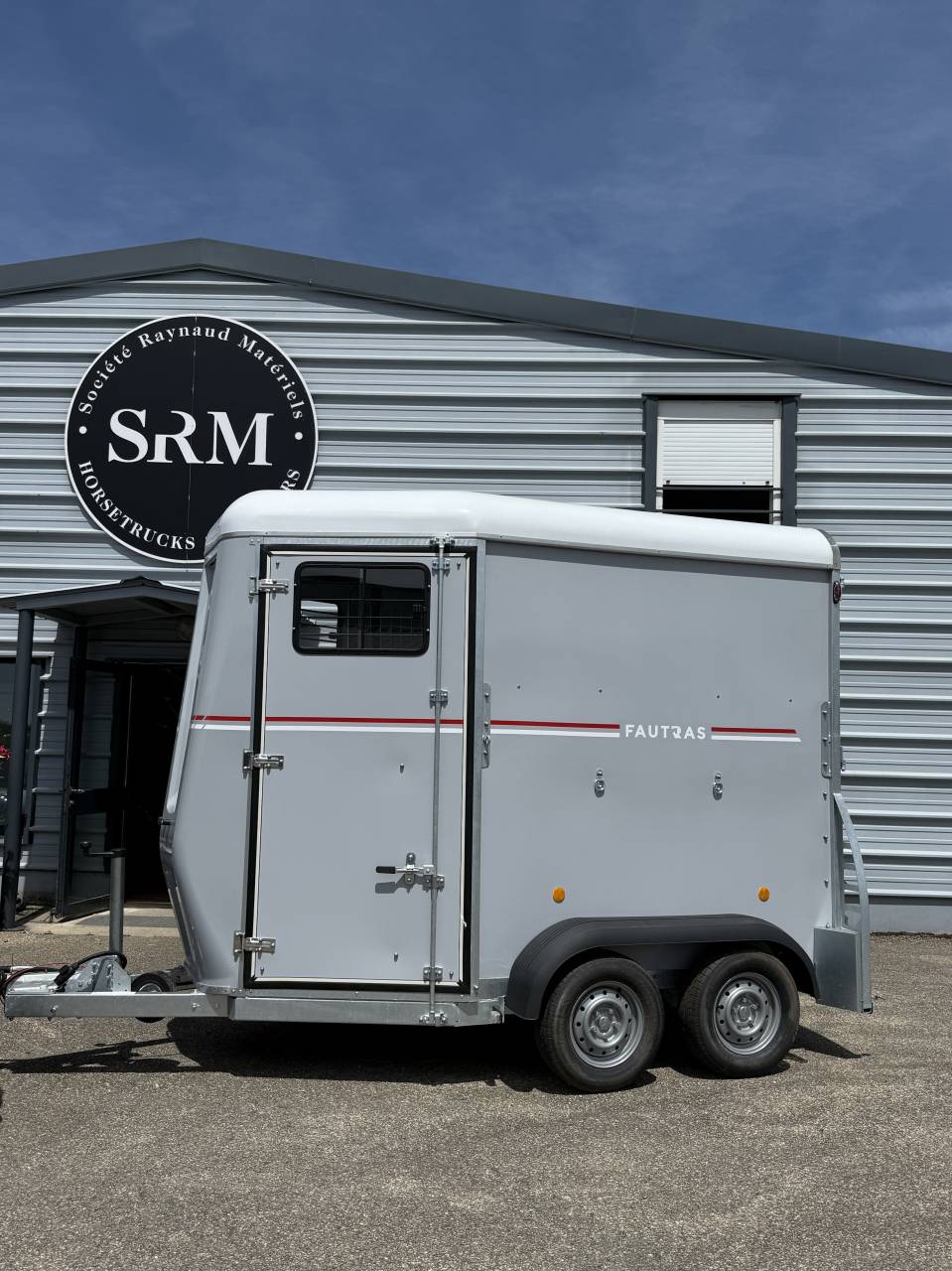 Van caballos Fautras  2 Caballos 2025 Nuevo