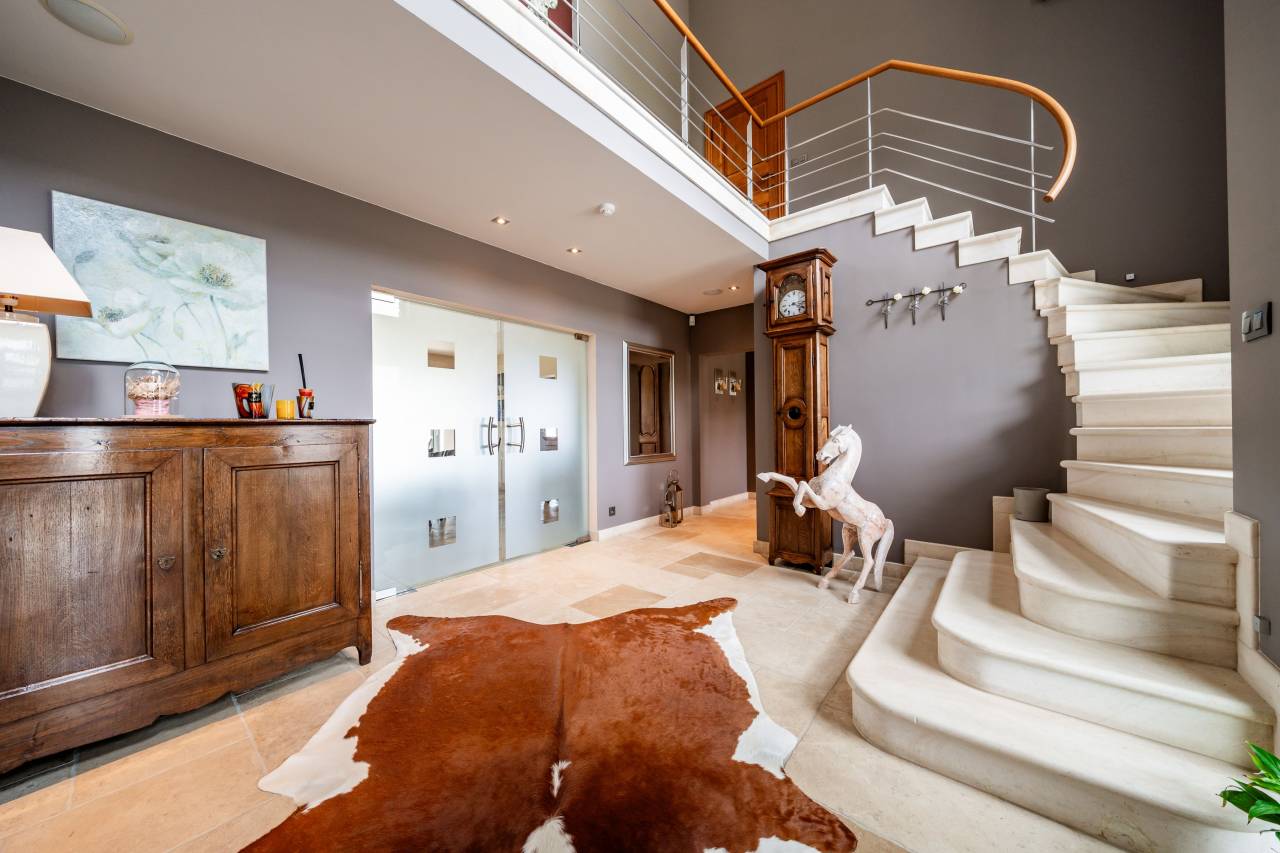 Bonita residencia ecuestre En venta Luxemburgo be