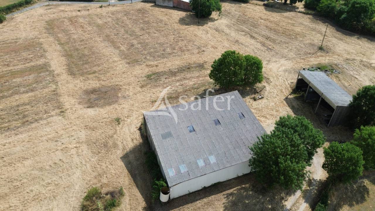 Explotación agrícola En venta Deux-Sèvres