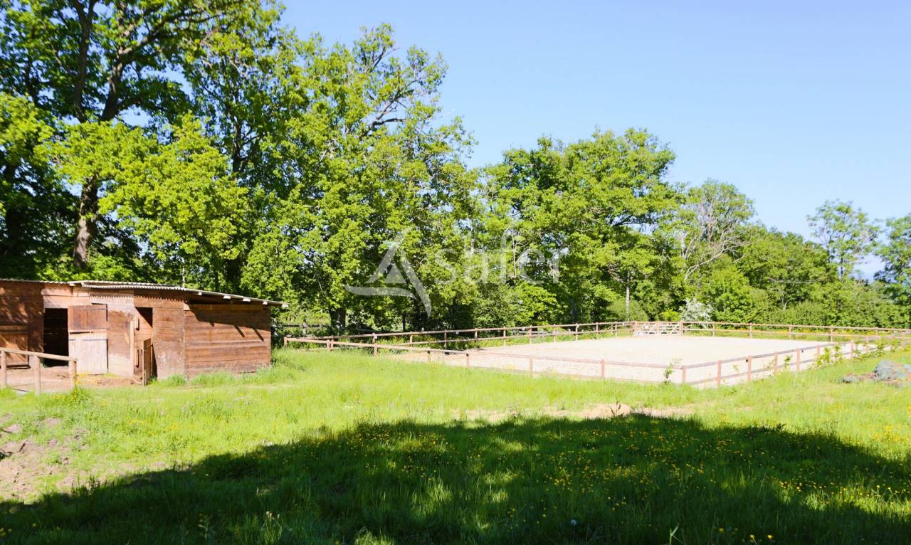 Propiedad ecuestre En venta Puy-de-Dôme