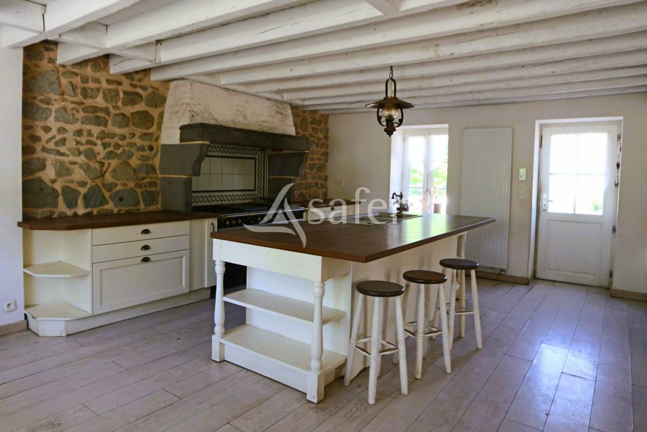 Propiedad ecuestre En venta Puy-de-Dôme
