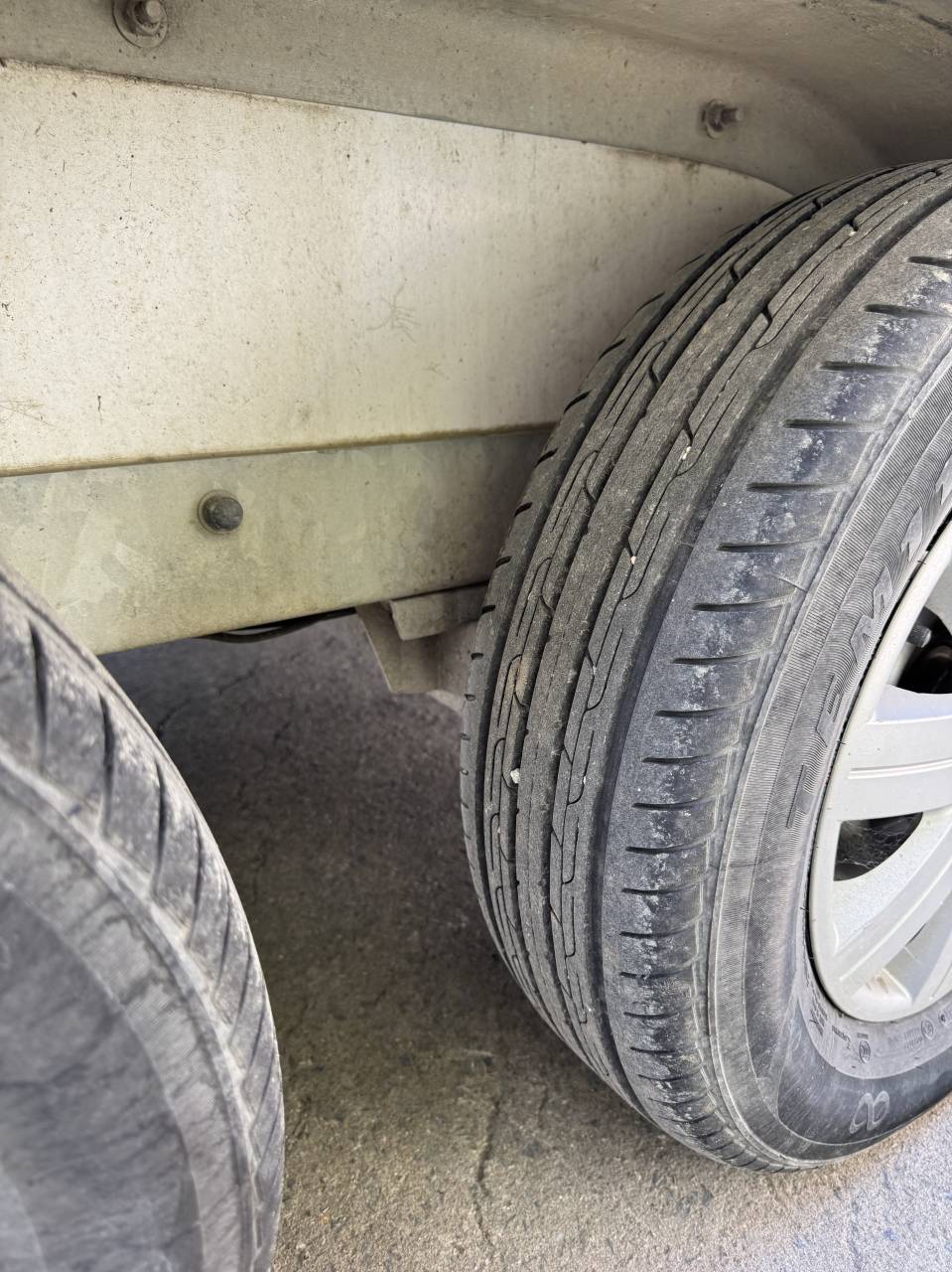 Van caballos Fautras Provan 2 Caballos 2013 De segunda mano