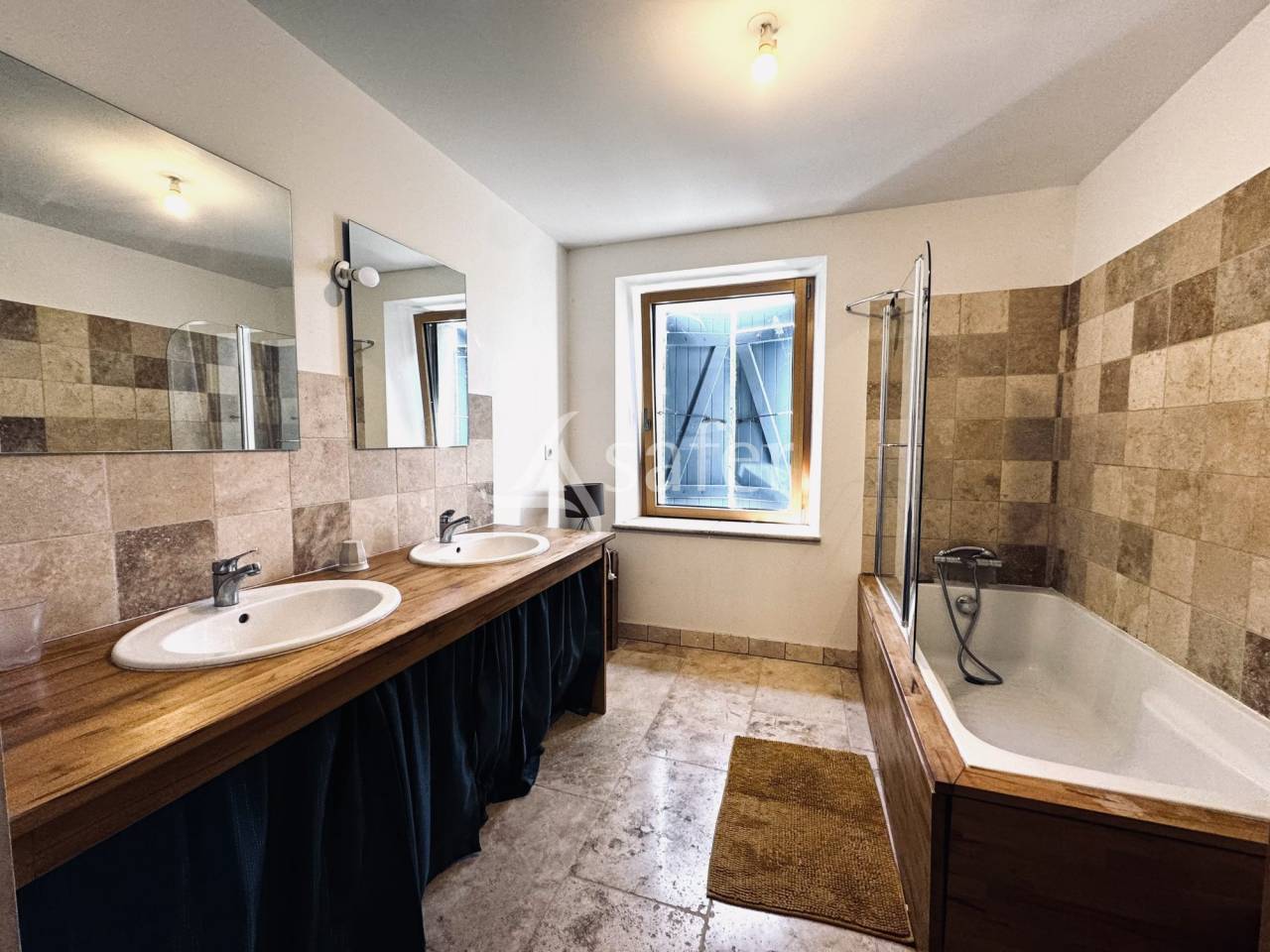 Propiedad rural En venta Isère