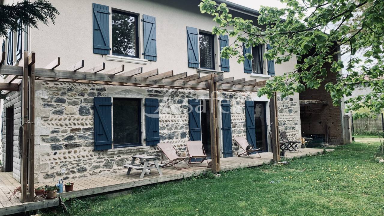 Propiedad rural En venta Isère