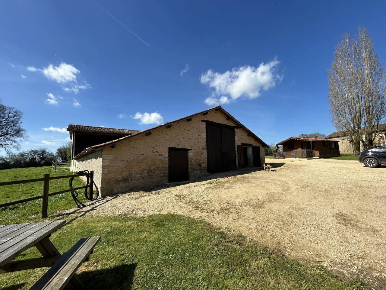 Bonita residencia ecuestre En venta Vienne