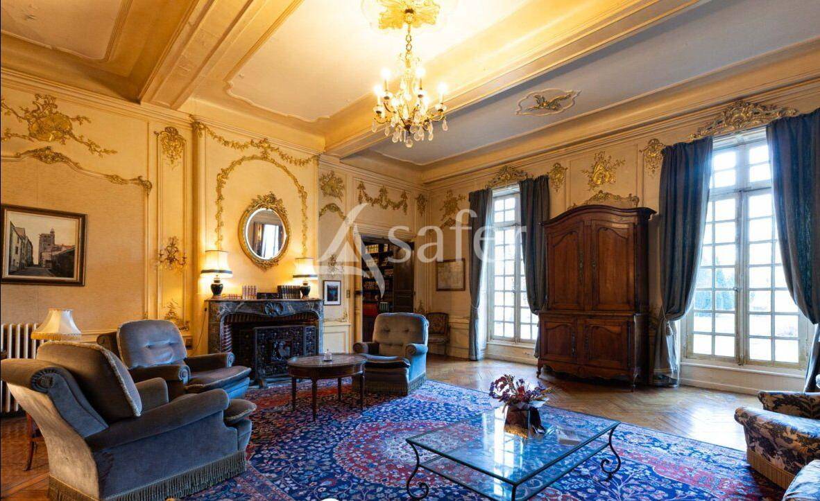 Propiedad rural En venta Puy-de-Dôme