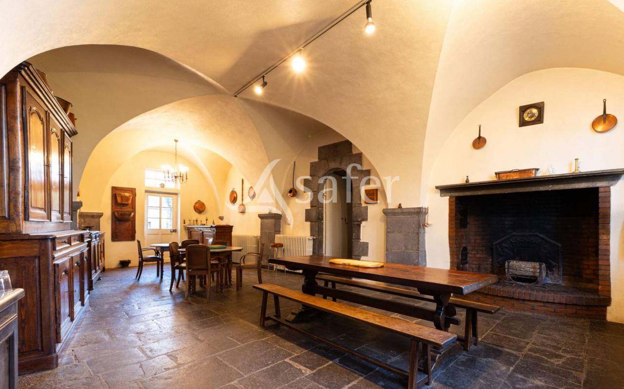 Propiedad rural En venta Puy-de-Dôme