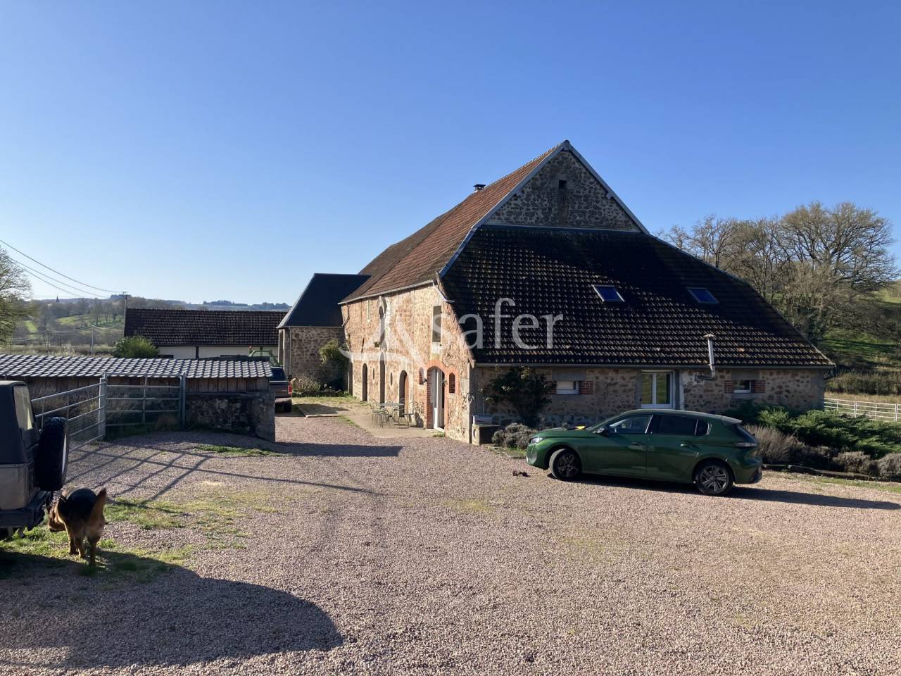 Explotación agrícola En venta Nièvre