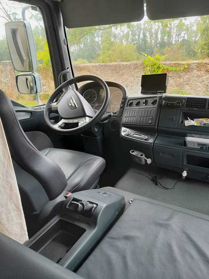 Camión para caballos Man  2017 De segunda mano