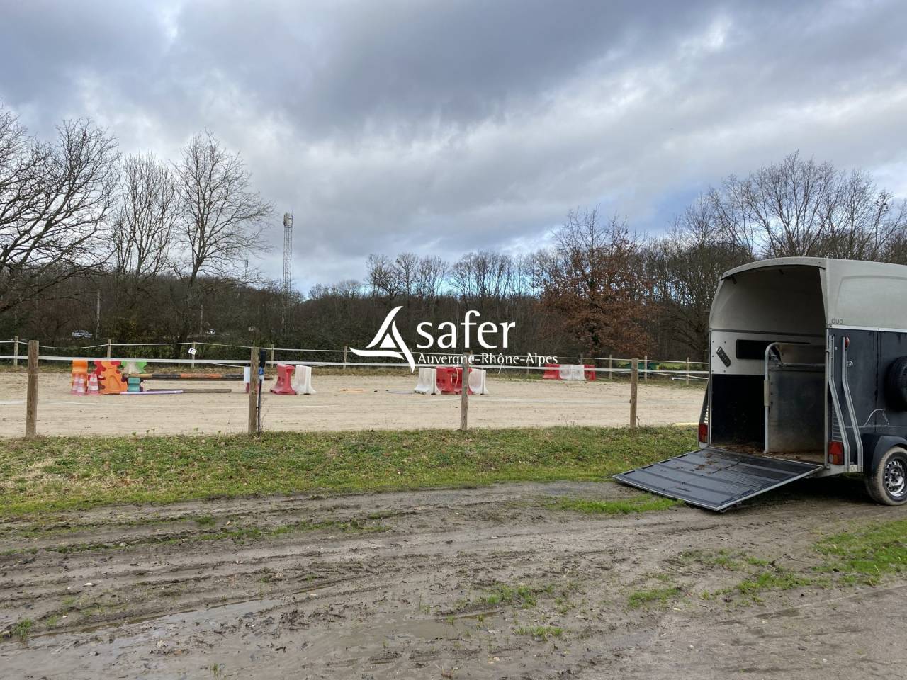 Propiedad ecuestre En venta Puy-de-Dôme