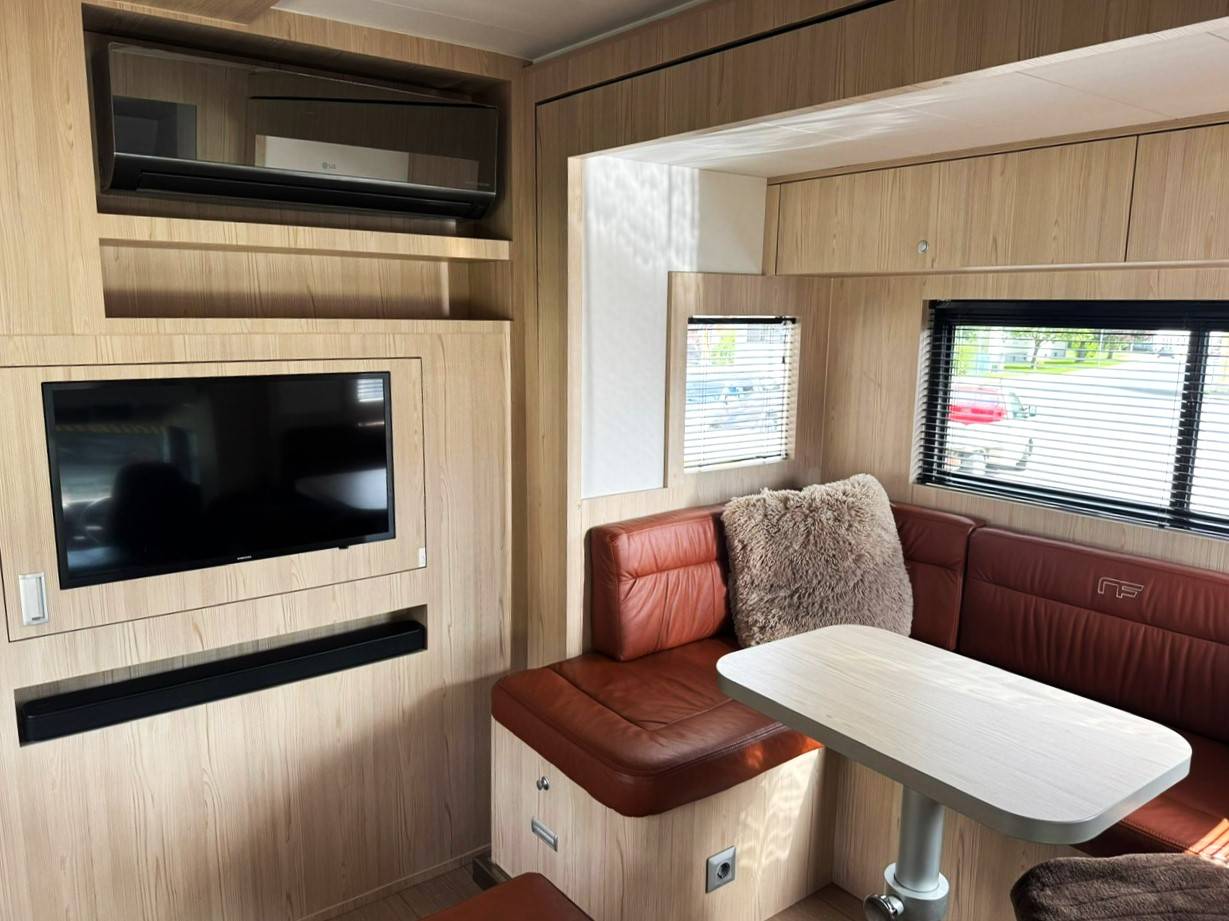 Camión para caballos Otra marca VOLVO 0 De segunda mano