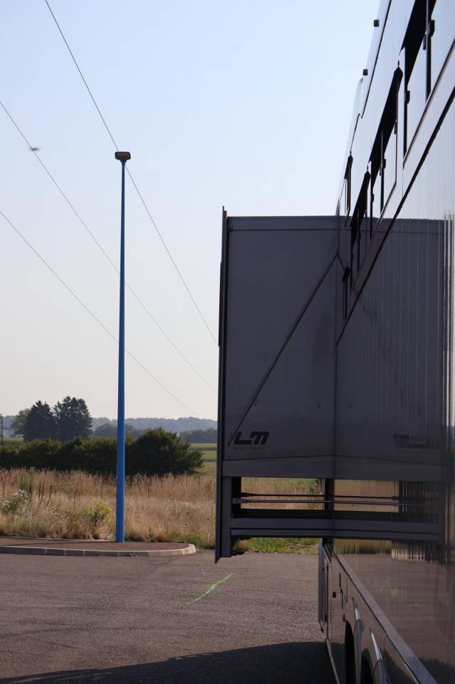 Camión para caballos STX IVECO 26.360 2011 De segunda mano