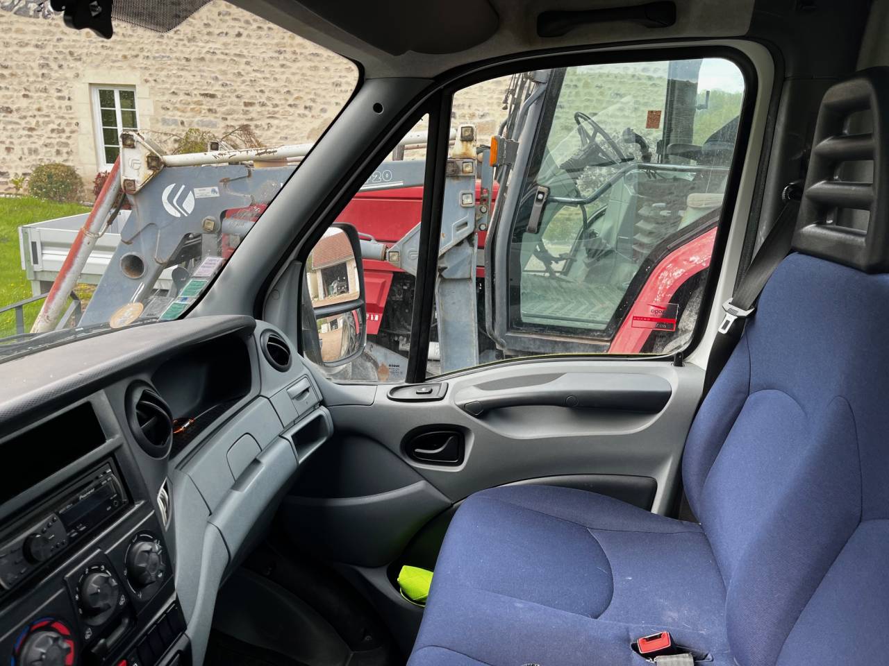 Furgoneta para caballos Iveco IVECO 35C18 / Semi Remorque VOW 2010 De segunda mano