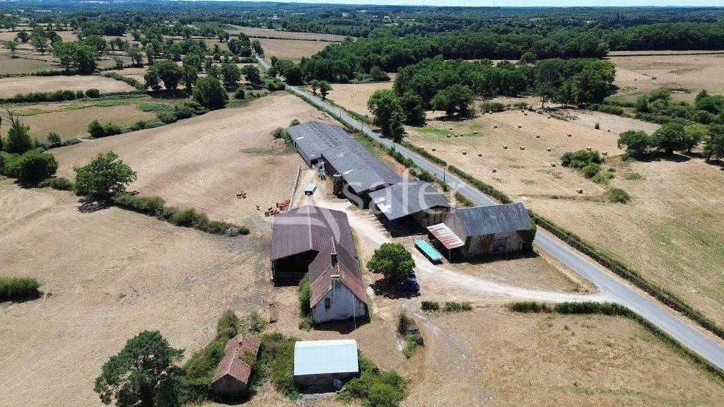 Explotación agrícola En venta Alto Vienne