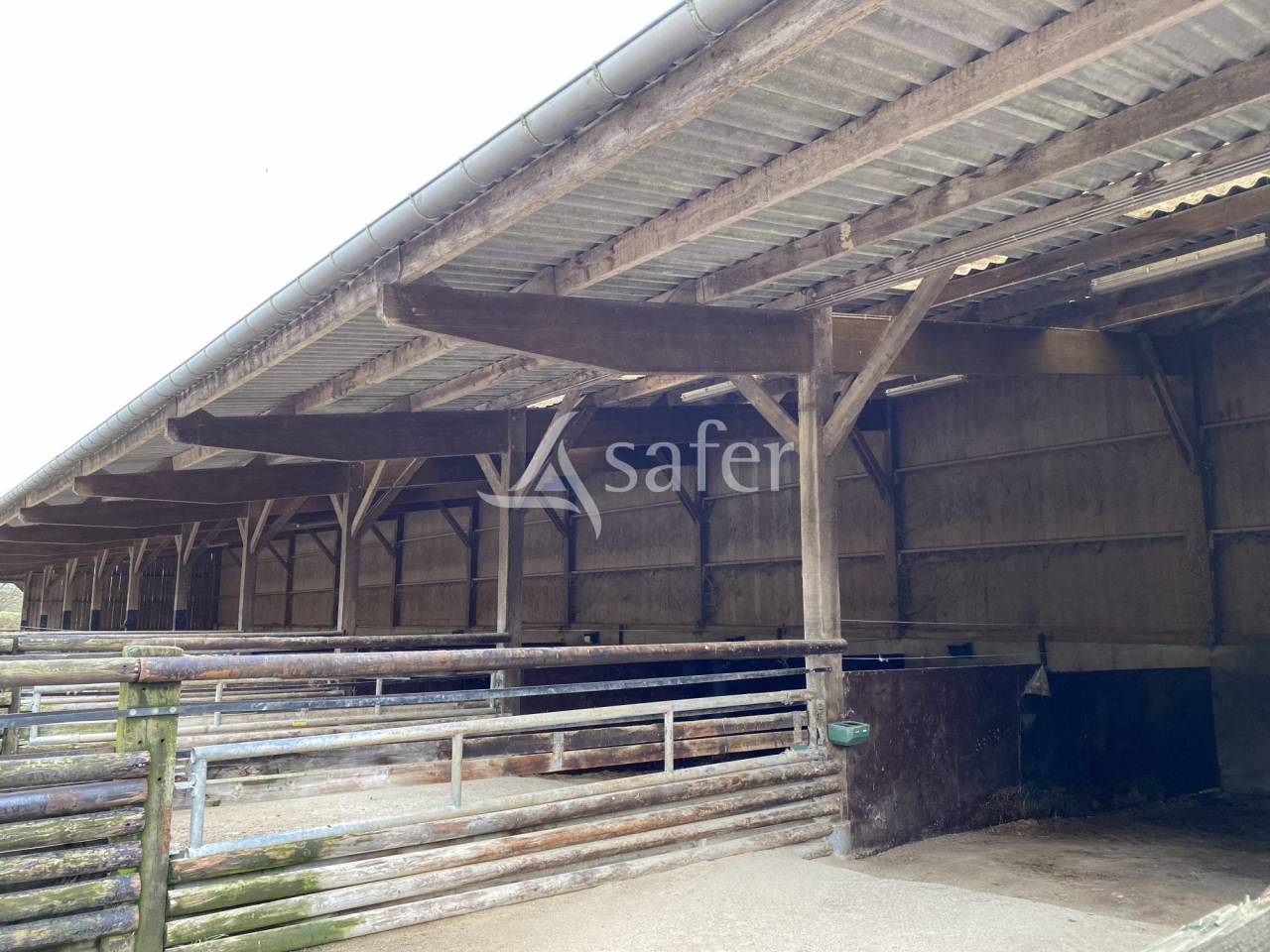 Explotaci&oacute;n agr&iacute;cola En venta Orne