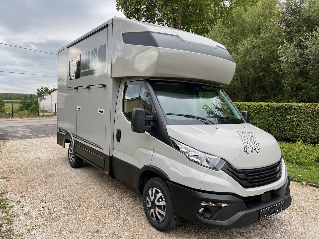 Furgoneta para caballos Iveco IVECO 0 Nuevo