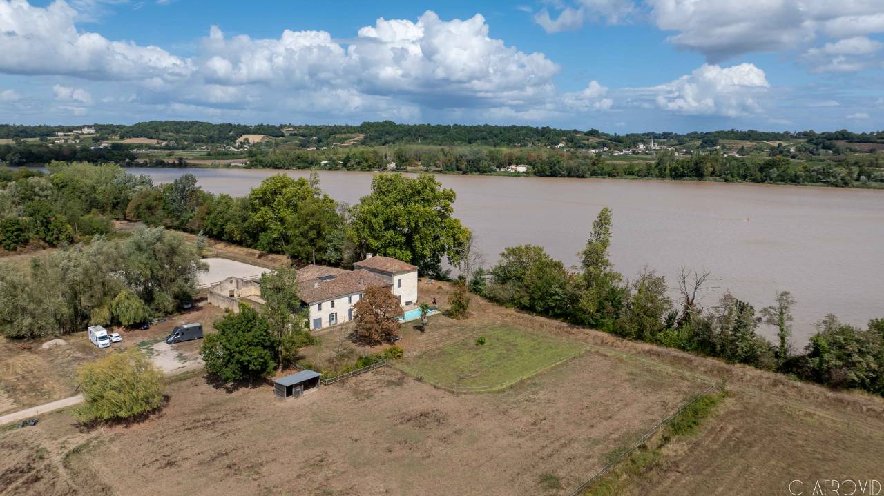 Propiedad ecuestre En venta Gironda