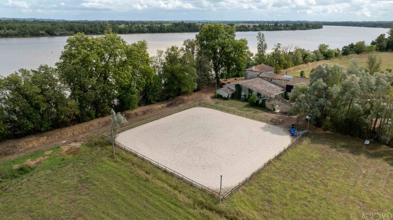 Propiedad ecuestre En venta Gironda