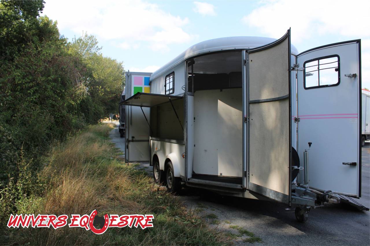 Van caballos Fautras  2 Caballos 2021 De segunda mano