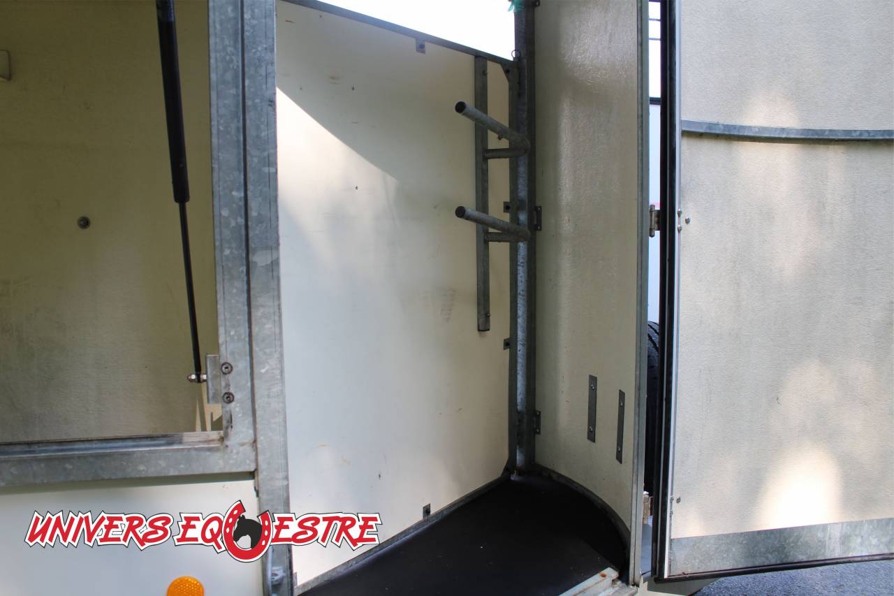 Van caballos Fautras  2 Caballos 2021 De segunda mano