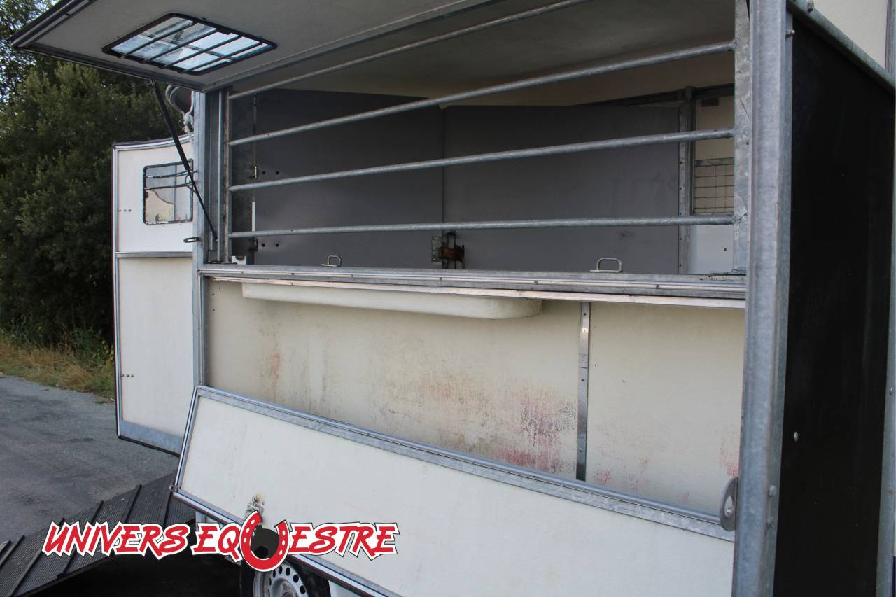 Van caballos Fautras  2 Caballos 2021 De segunda mano