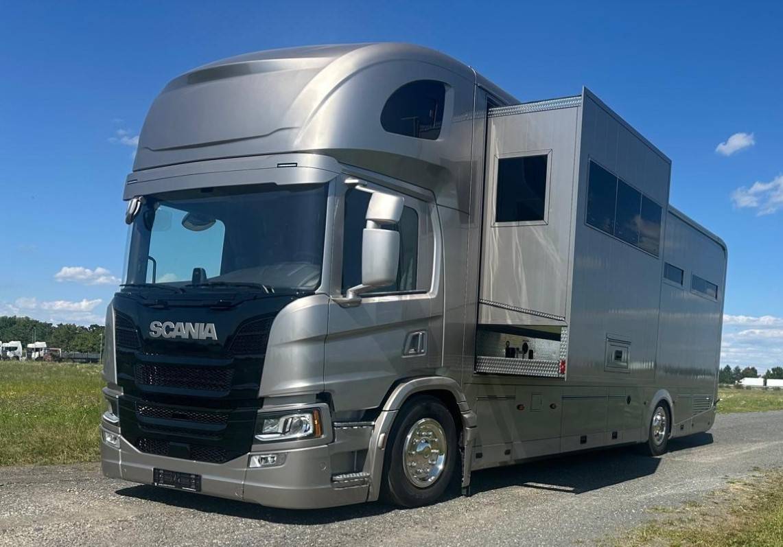 Camión para caballos Scania SCANIA 320 INterhorse 2025 Nuevo