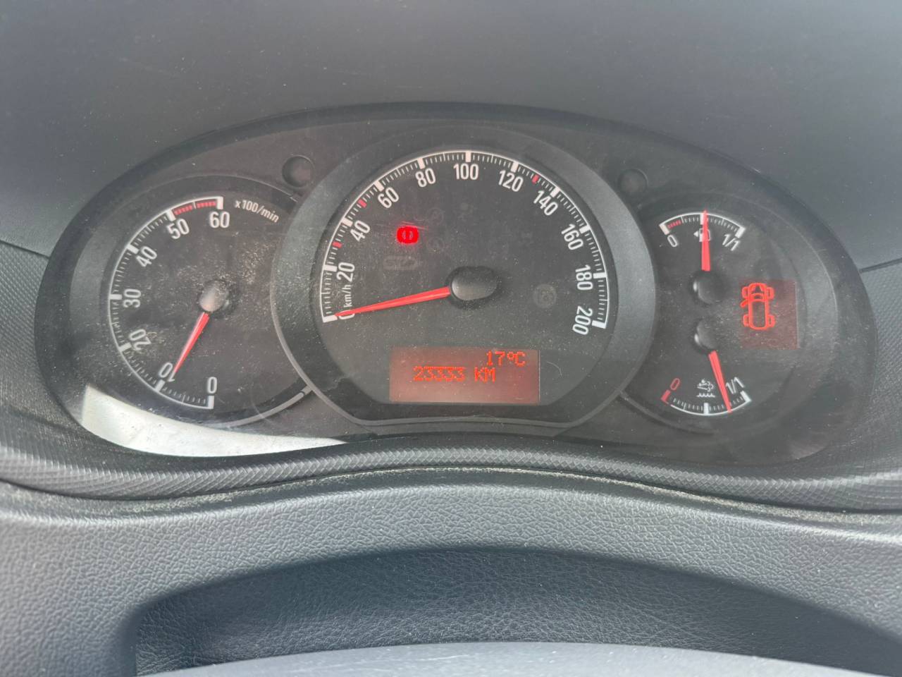 Furgoneta para caballos Cavalcar CAVALCAR 5 PLACES 2020 De segunda mano