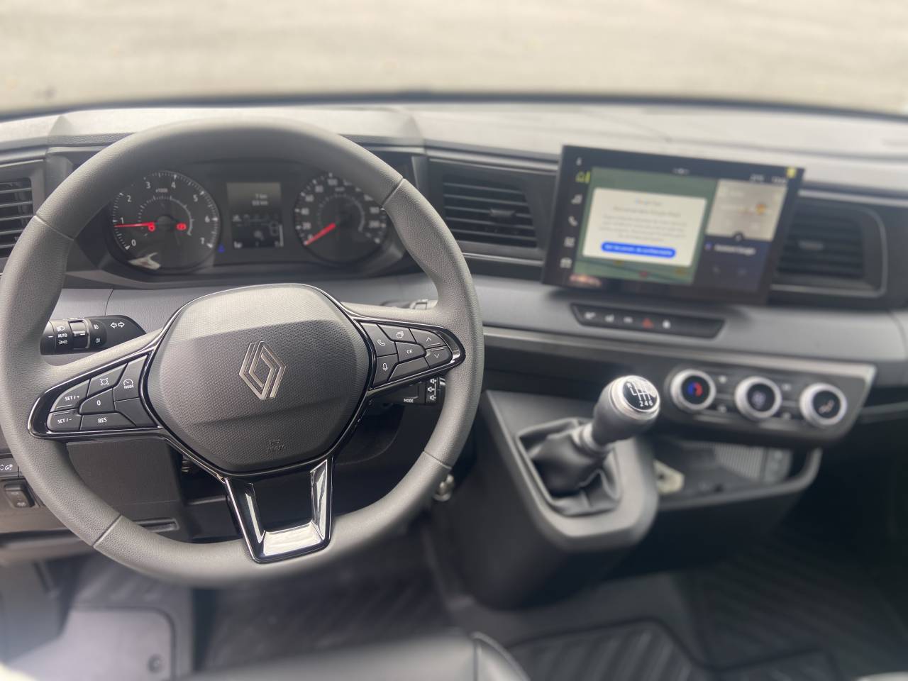 Furgoneta para caballos STX  2025 Nuevo