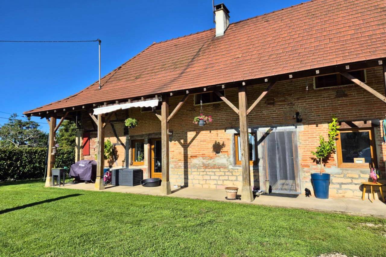 Propiedad ecuestre En venta Saona y Loira