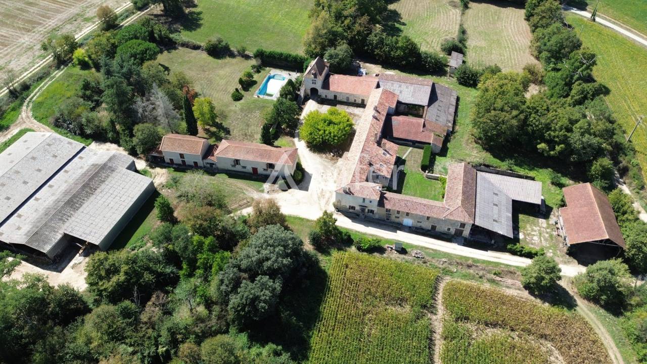 Explotación agrícola En venta Gers