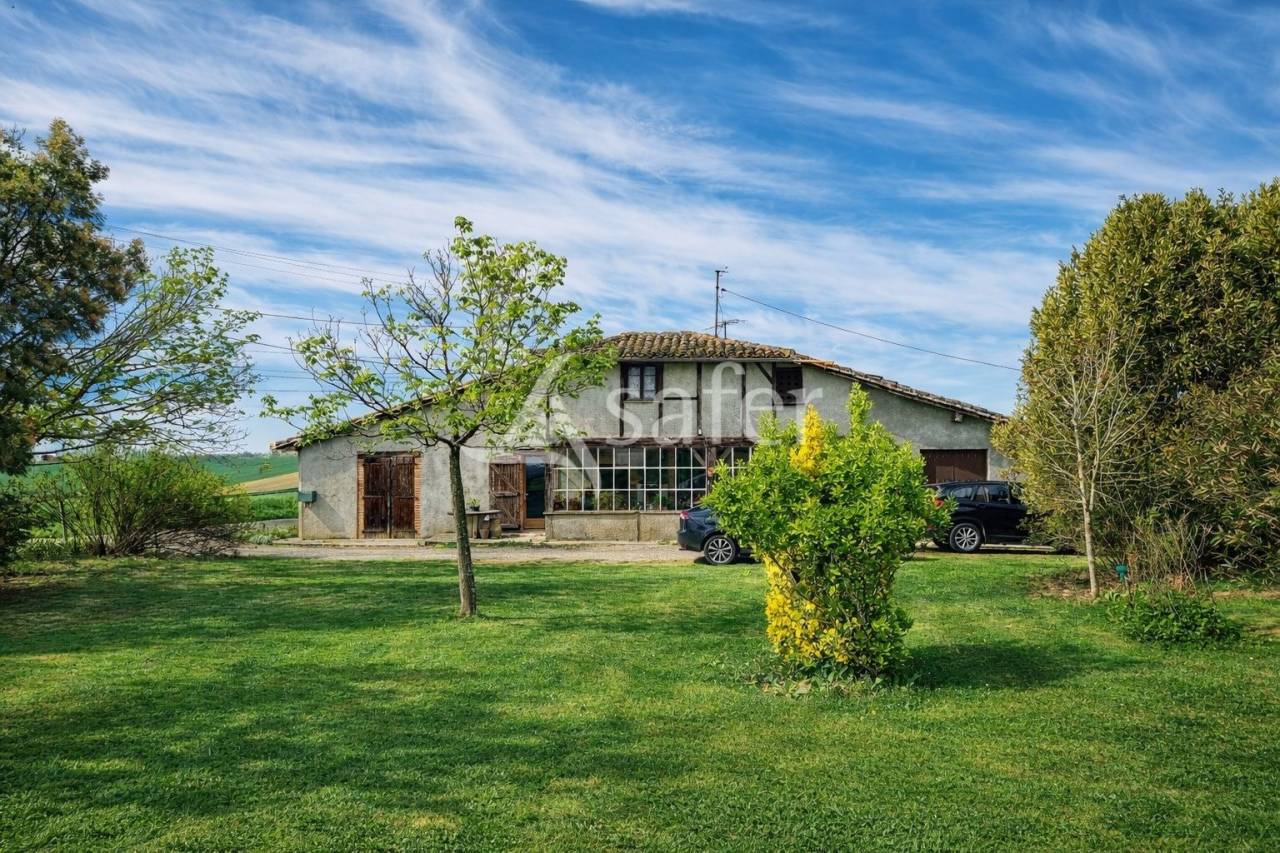 Explotaci&oacute;n av&iacute;cola En venta Tarn y Garona