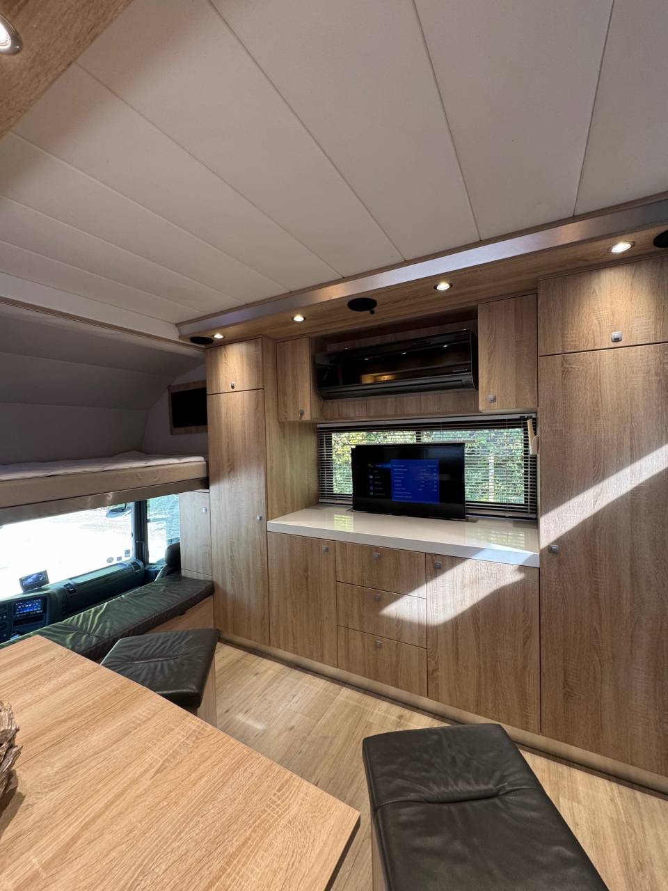 Camión para caballos STX SCANIA 2014 De segunda mano