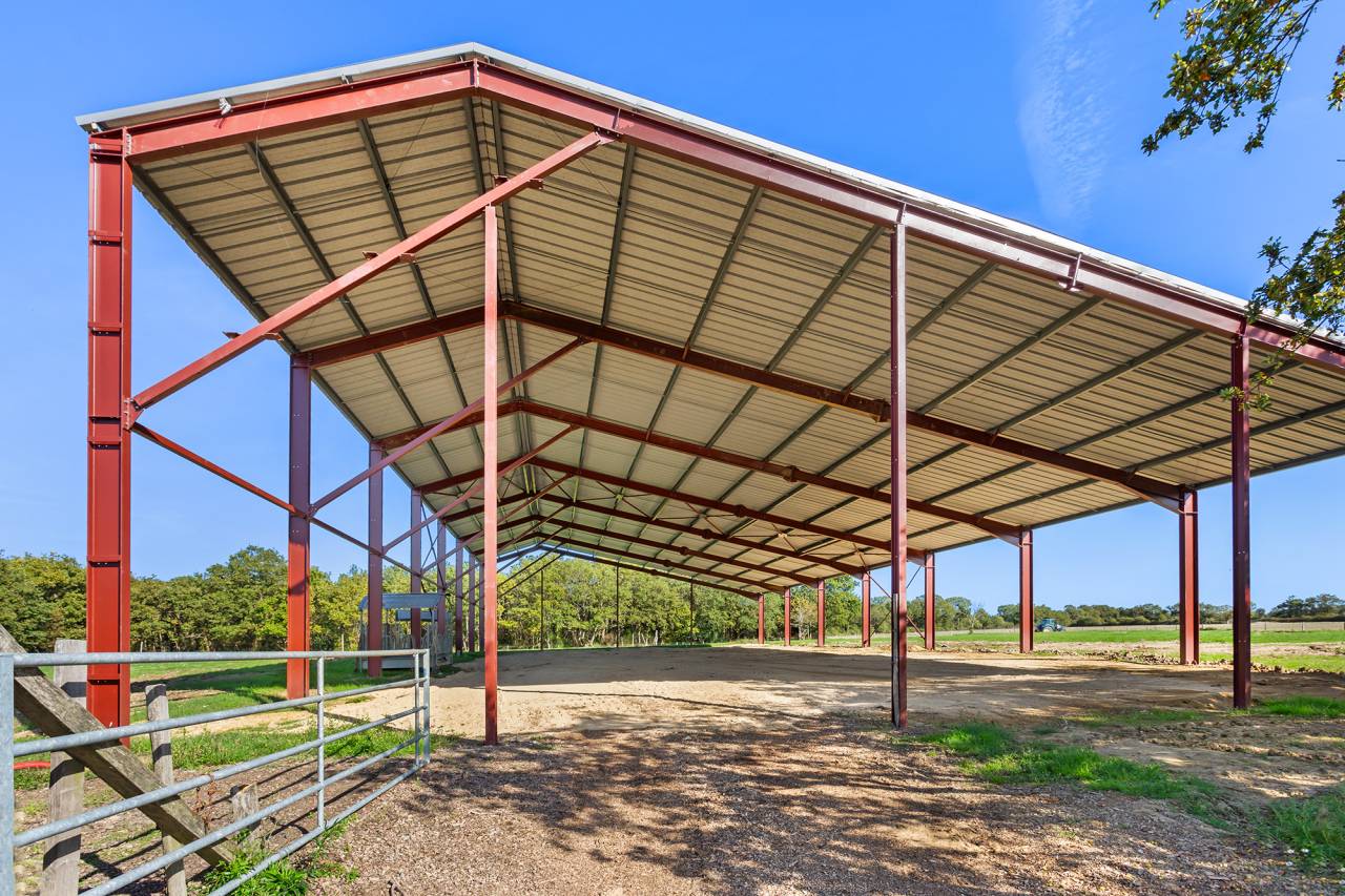 Cuadra de propietarios En venta Loira Atlántico