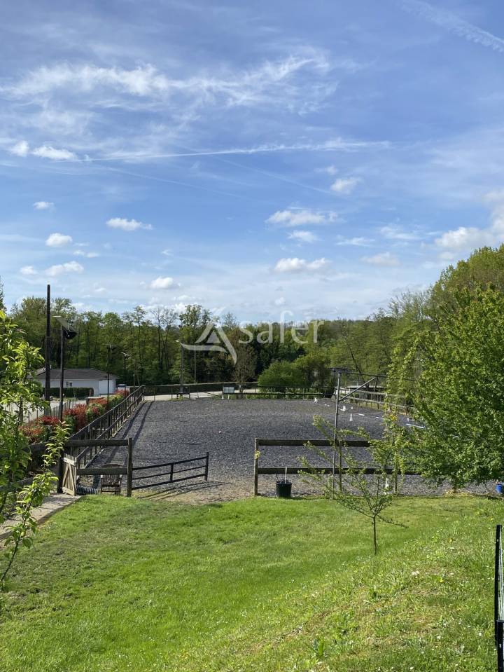 Propiedad ecuestre En venta Ain