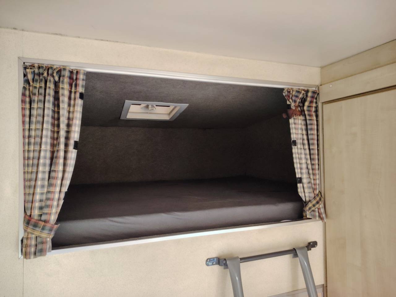 Camión para caballos Man  1992 De segunda mano