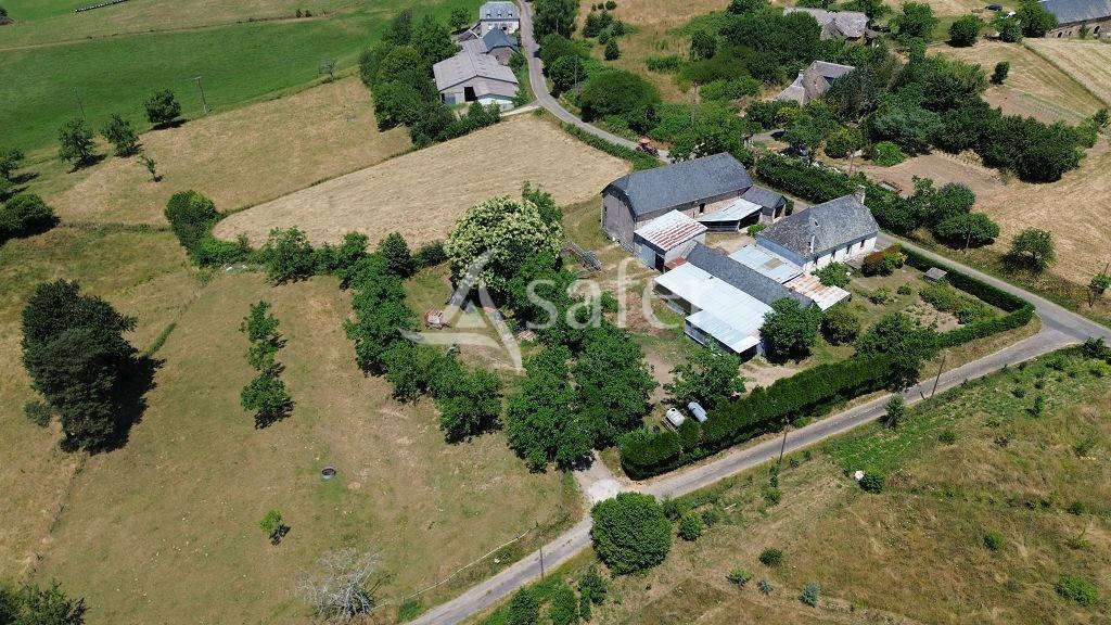 Explotación agrícola En venta Corrèze