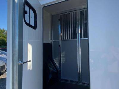 Furgoneta para caballos Opel Movano 2021 Nuevo