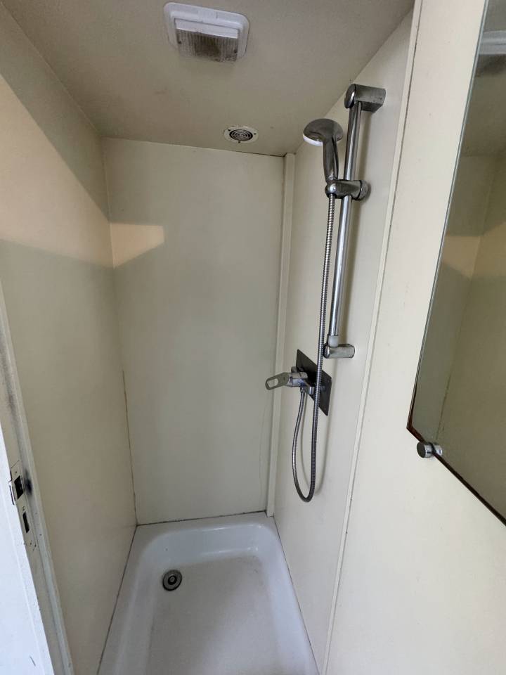 Camión para caballos Scania 94XS 2000 De segunda mano