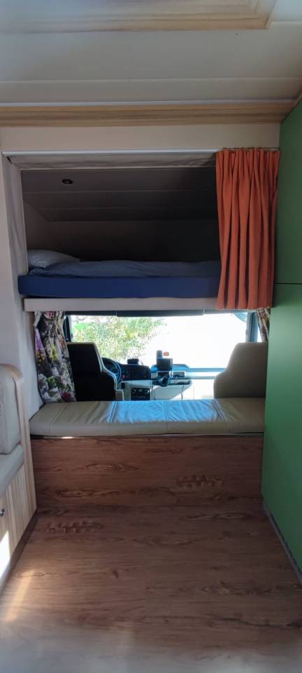 Camión para caballos Man MAN - TGM 2018 De segunda mano