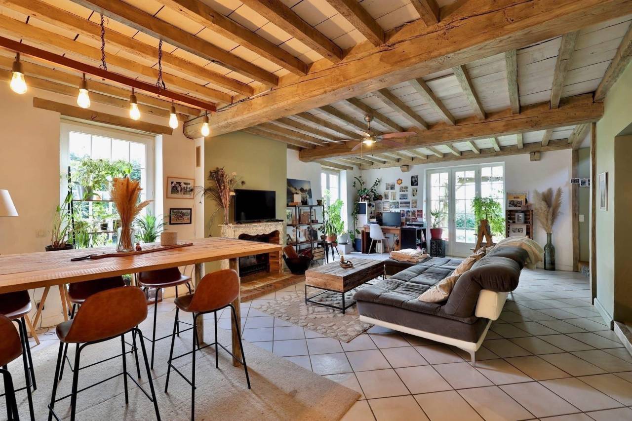 Propiedad ecuestre En venta Ain