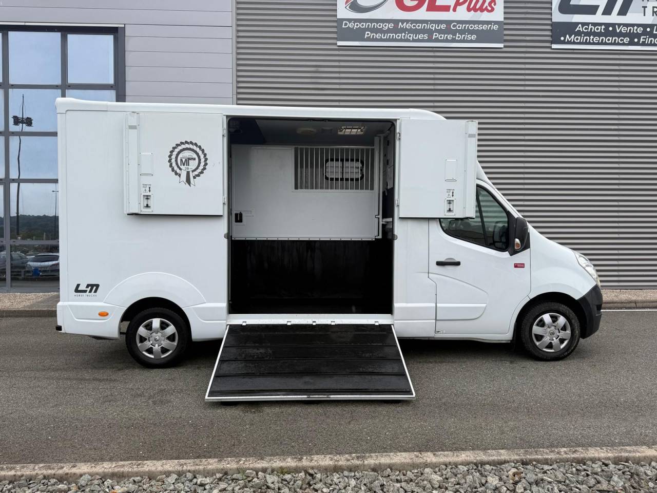 Furgoneta para caballos MTM FILOVAN MASTER  2016 De segunda mano