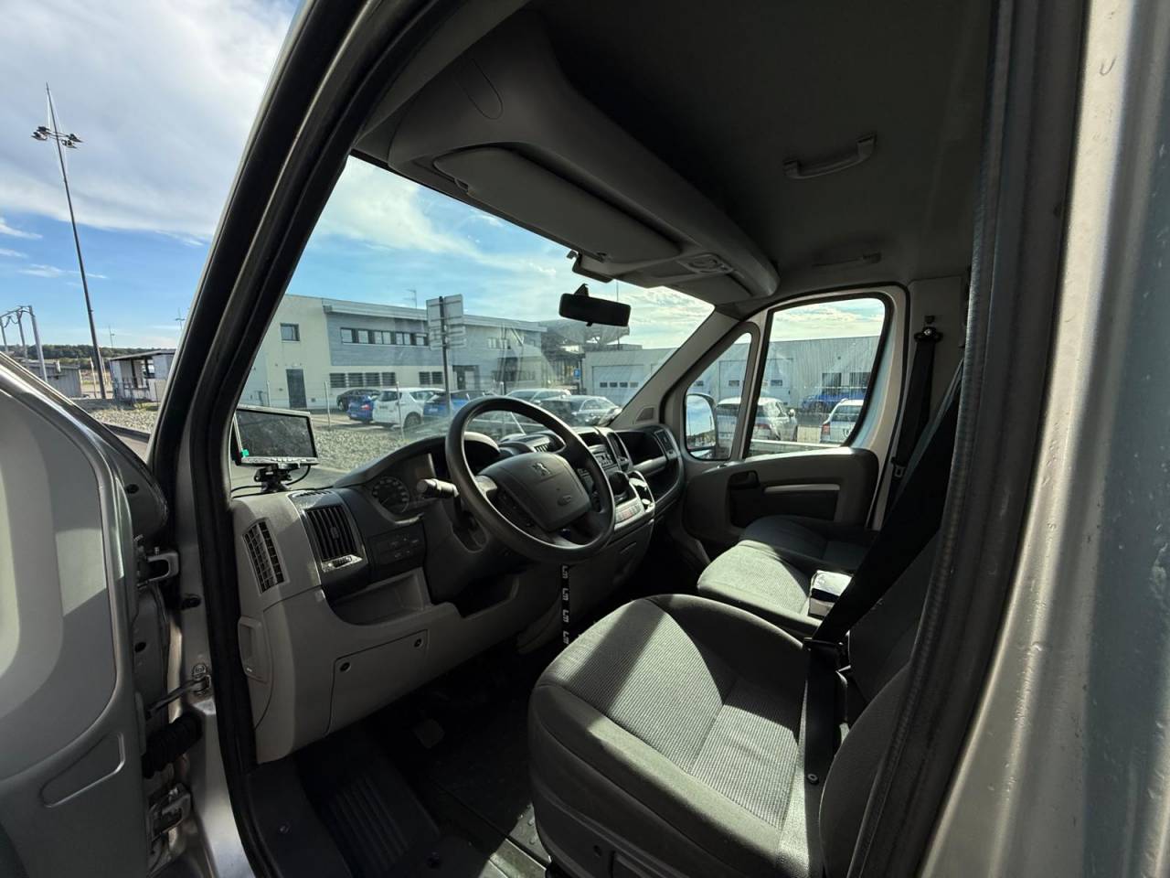 Furgoneta para caballos Equi-Trek EQUI-TREK 3 PLACES 2009 De segunda mano