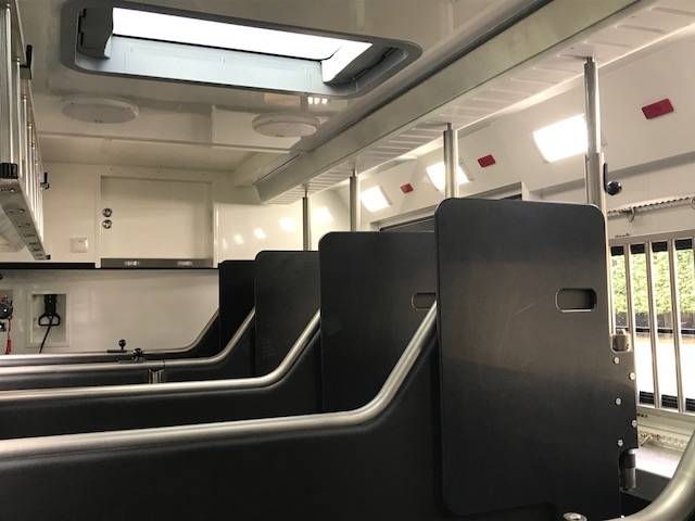 Camión para caballos Scania STX 2018 De segunda mano